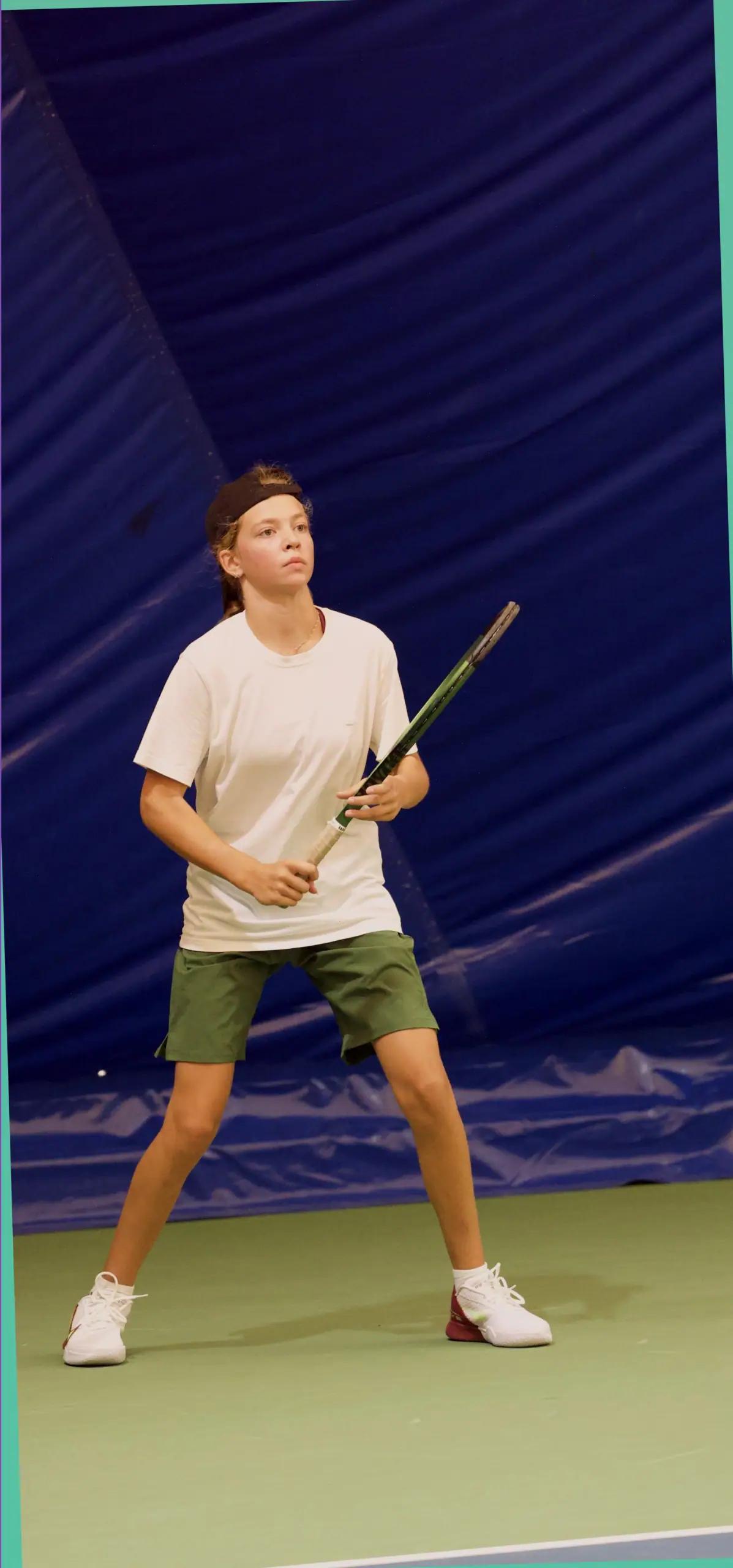 kak-igrat-v-tennis-bolshoj-dlya-nachinajushhih